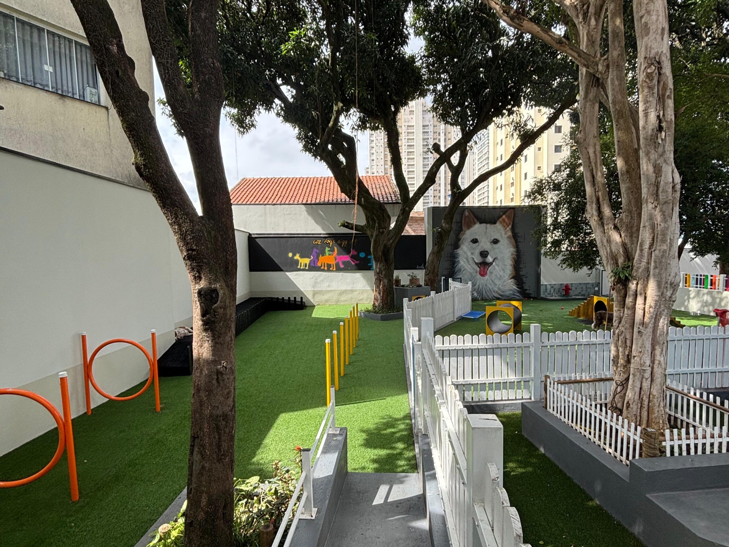 ef6da2bc-a706-411e-b87a-242f16d259c3